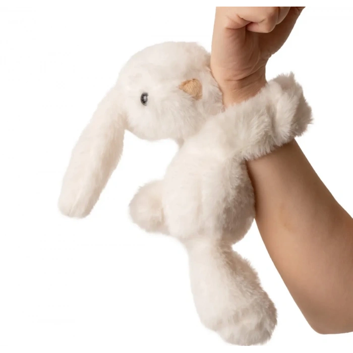 Beyaz Kucaklayan Tavşan Peluş Oyuncak