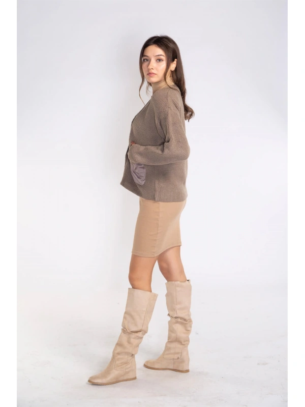 Cep ve Düğme Detaylı Hırka-VİZON