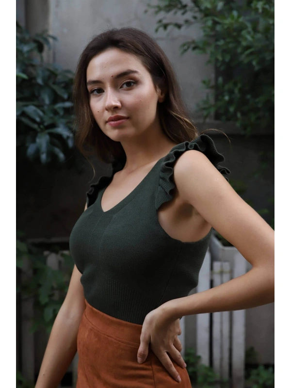 Fırfır Detaylı Triko Bluz - HAKİ