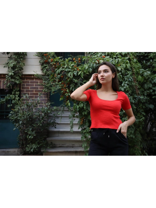 Geniş Yaka Triko Bluz - KIRMIZI