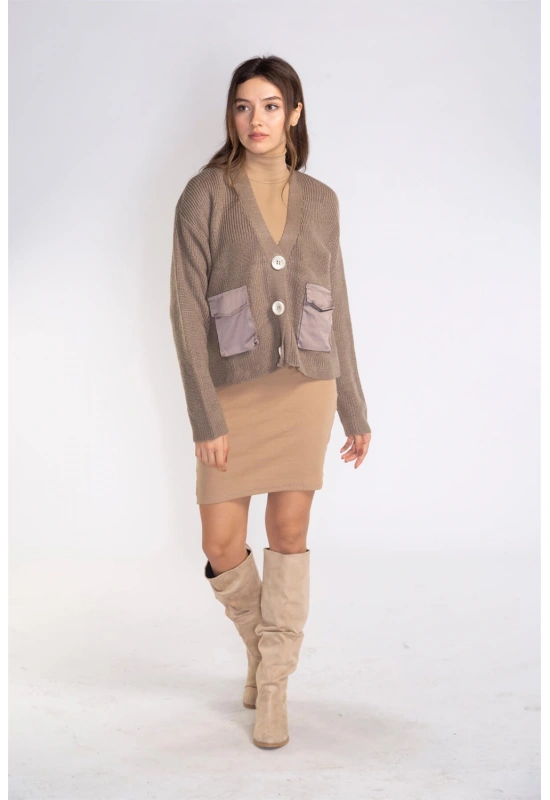 Cep ve Düğme Detaylı Hırka-VİZON