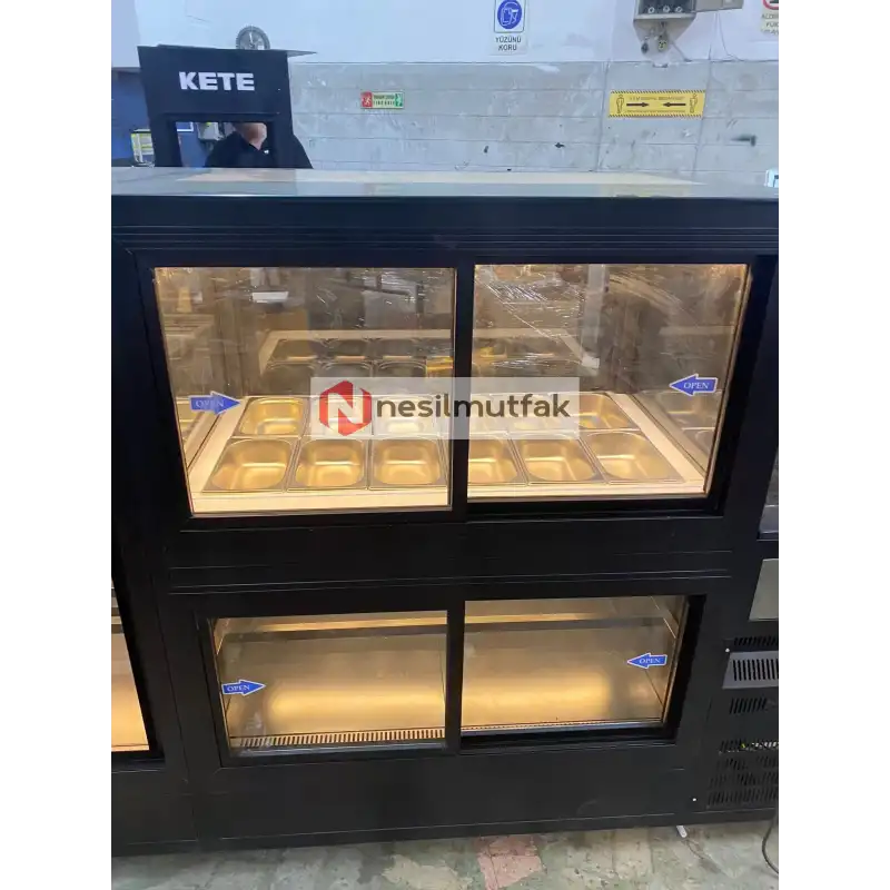 Böreklik ve Baklava Tezgahı Sarı Model Set