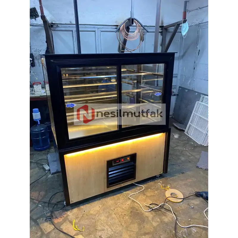 Pasta Dolabı Ahşap Dekorlu