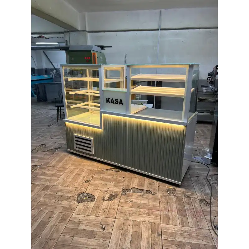 Poğaça Tezgahı ve Pasta Dolabı