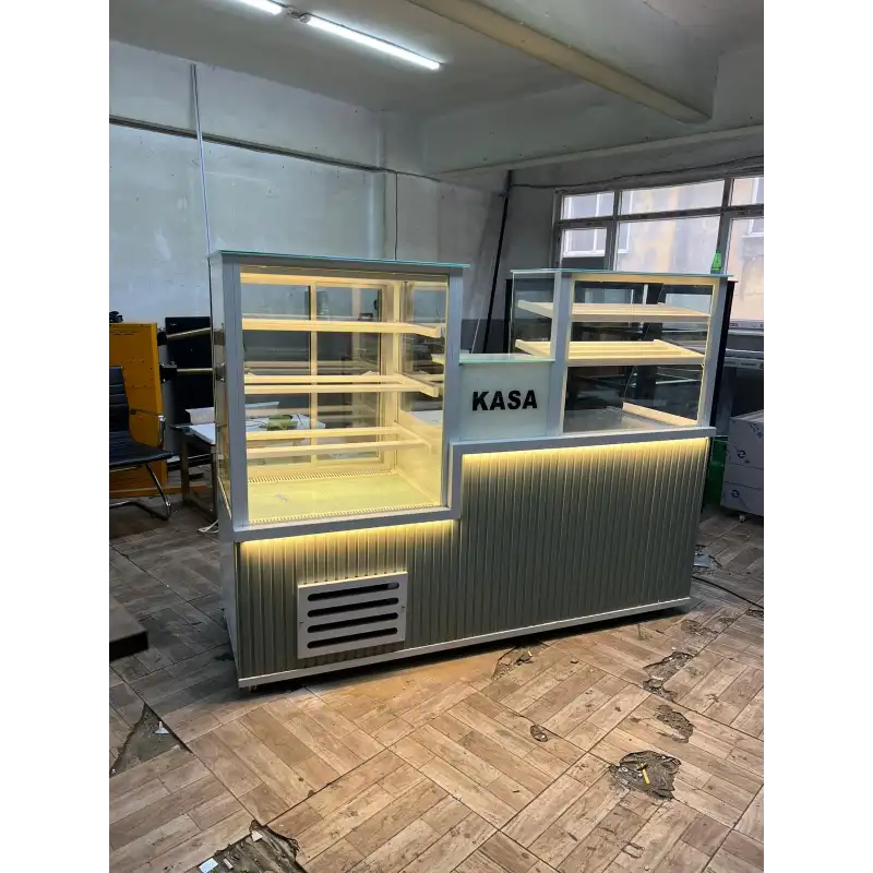 Poğaça Tezgahı ve Pasta Dolabı