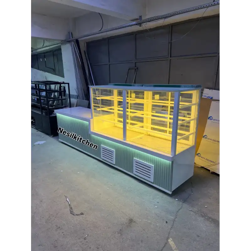 Pasta Tatlı Dolabı Bankolu