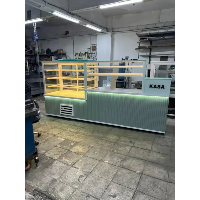 Poğaça Börek Tezgahı ve Pasta Tatlı Dolabı