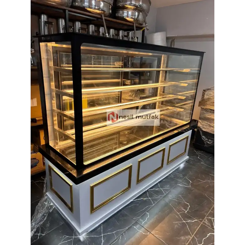 Pasta Dolabı Beyaz Model