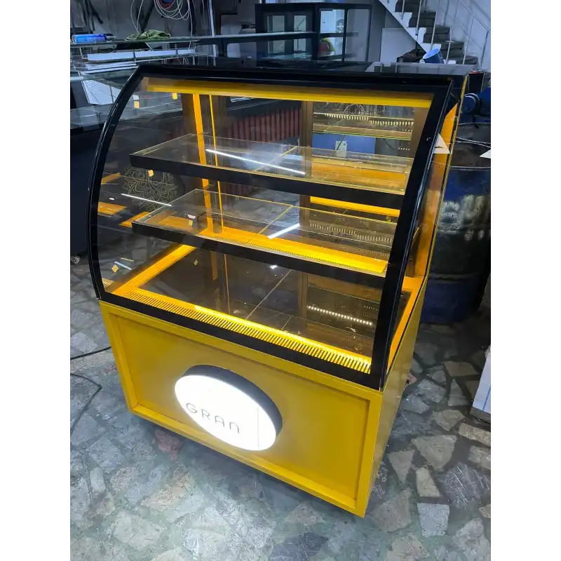 Bombe Camlı Pasta Teşhir Dolabı