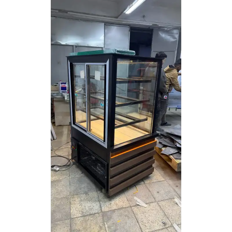 Tatlı Pasta Dolabı