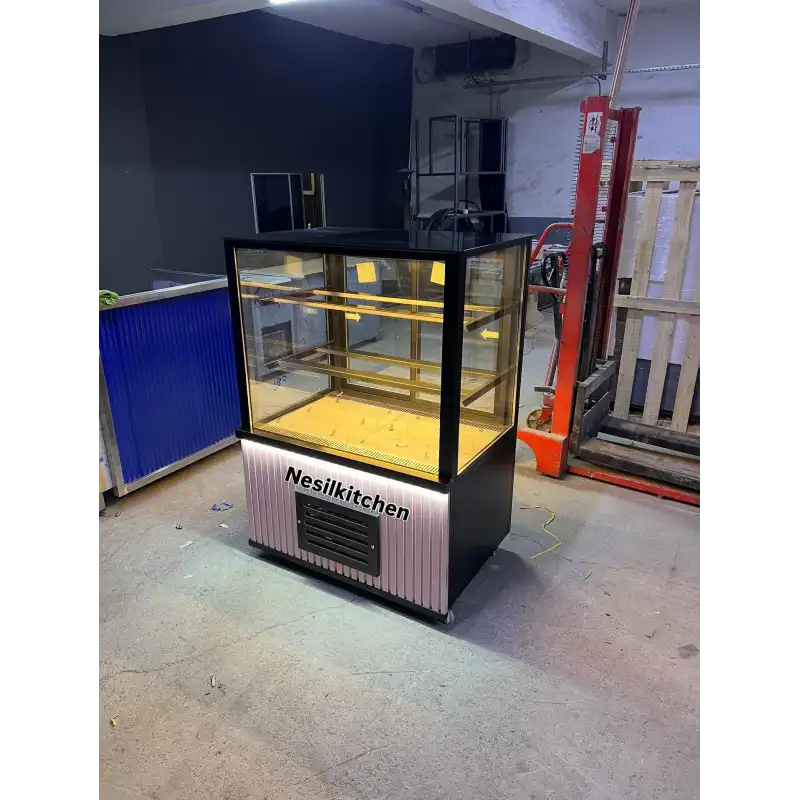 Pasta Tatlı Dolabı