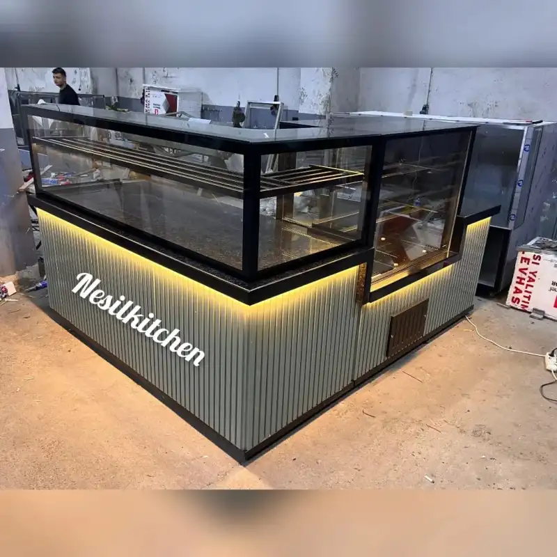Baklava Tezgahı ve Pasta Dolabı