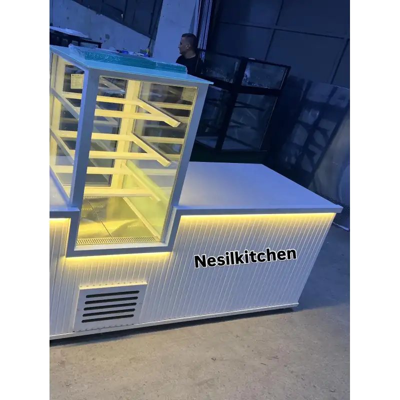 Pasta Tatlı Dolabı Bankolu