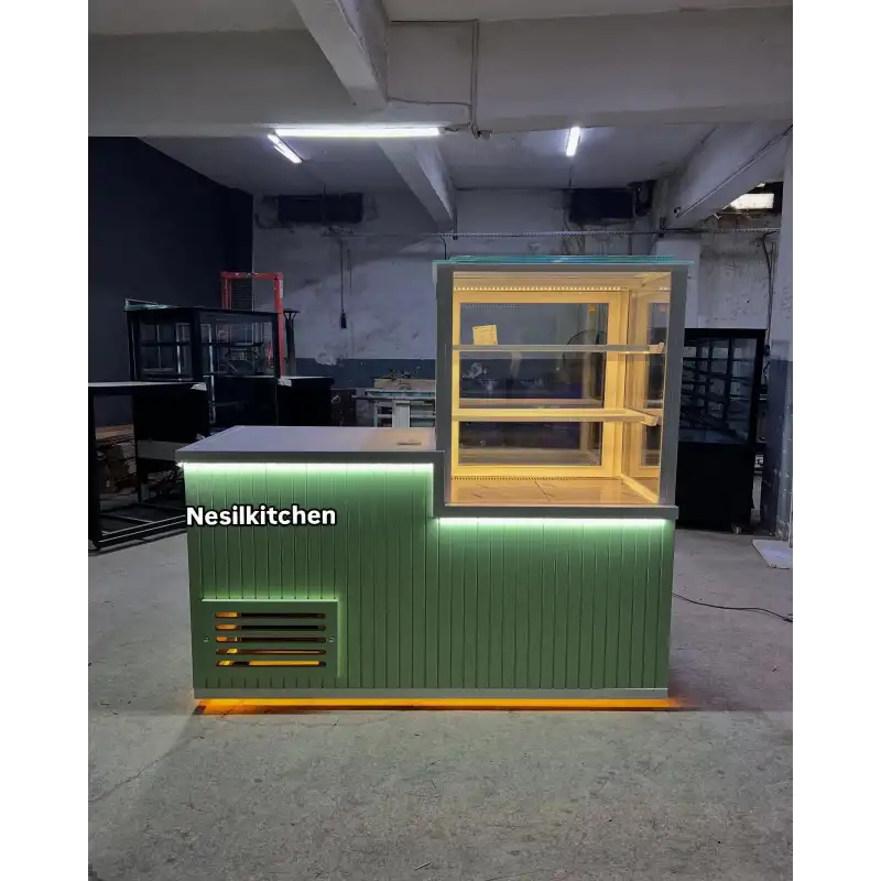 Bankolu Pasta Dolabı