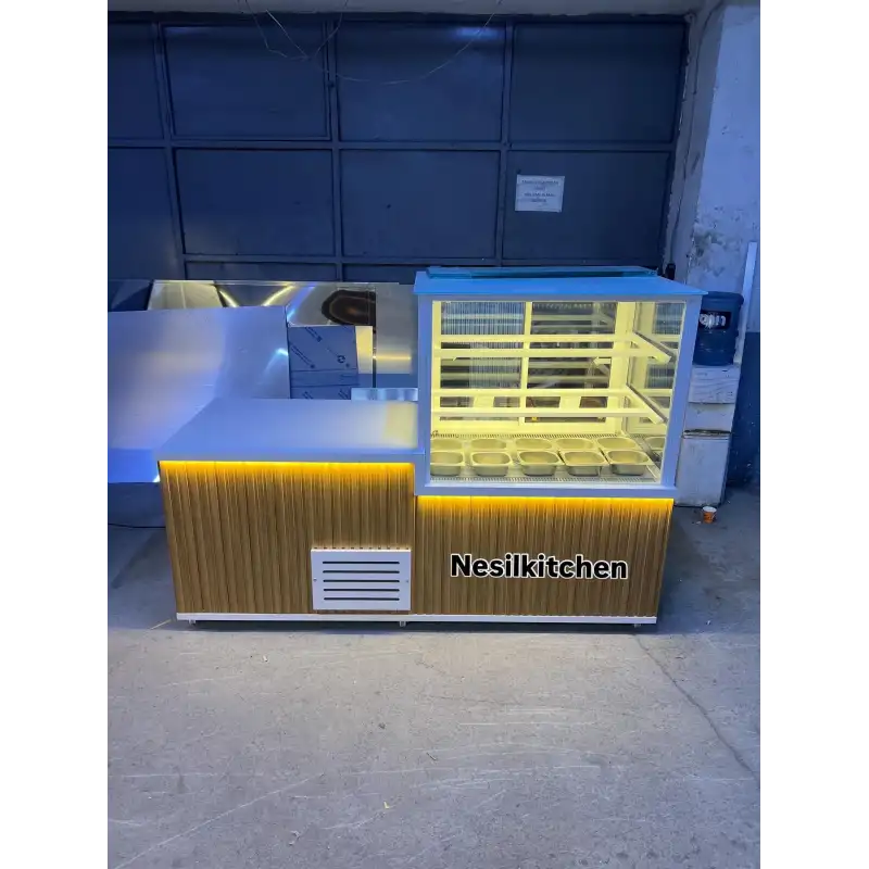 Banko ve Pasta Dolabı