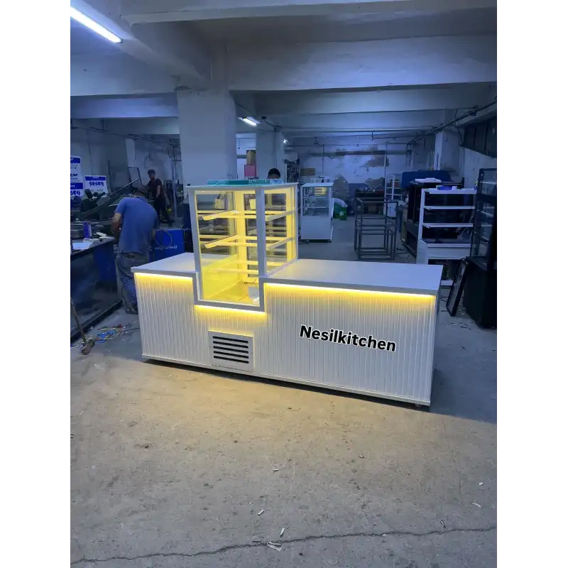 Pasta Tatlı Dolabı Bankolu