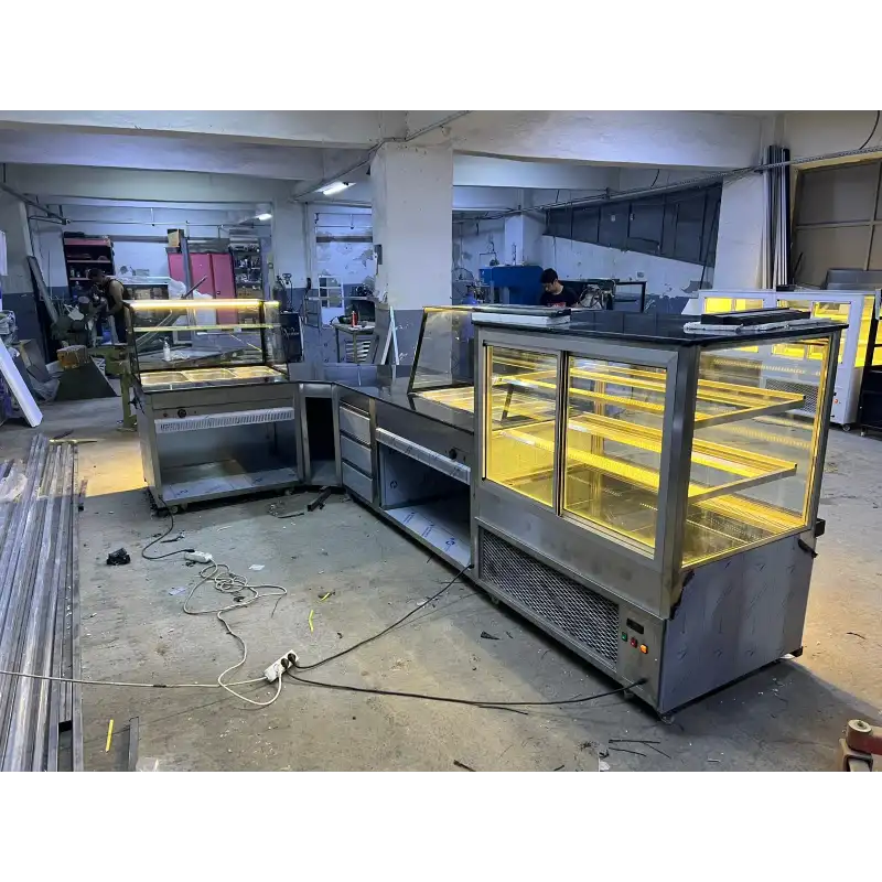 Pasta Dolabı ve Benmari