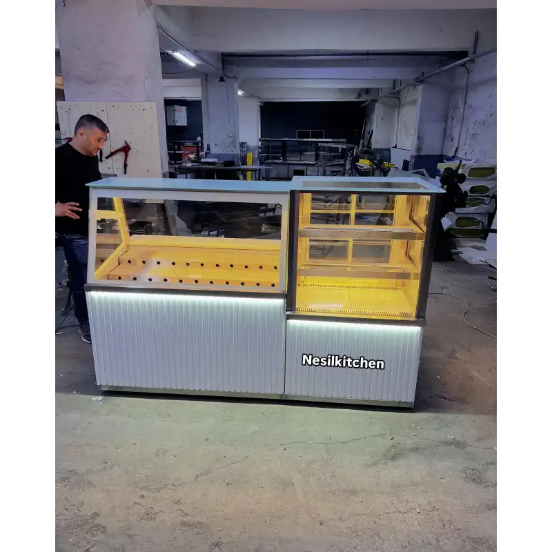 Waffle ve Pasta Tatlı Dolabı