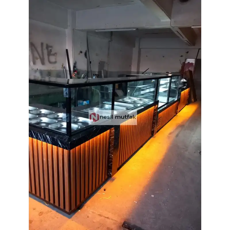 Salatbar Pasta Kebap Dolabı ve Pizza Tezgahı