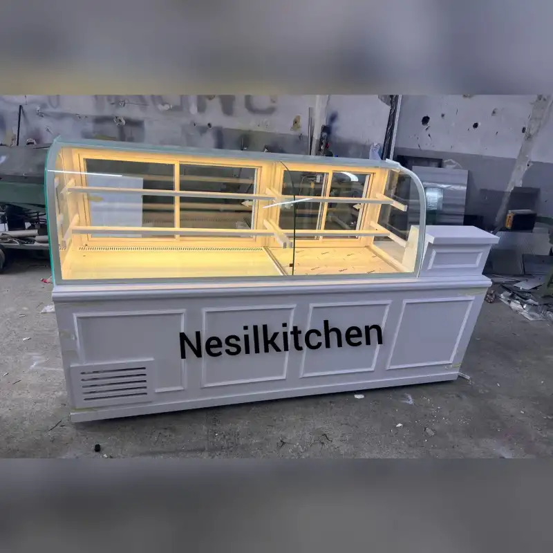 Yaş ve Kuru Pasta Teşhir Dolabı