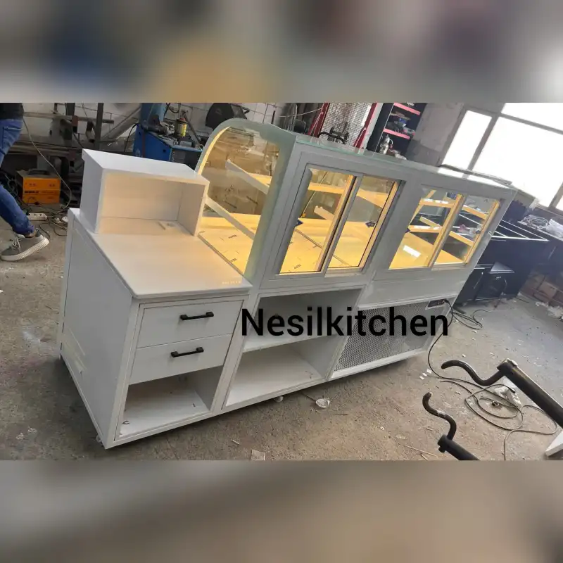 Yaş ve Kuru Pasta Teşhir Dolabı