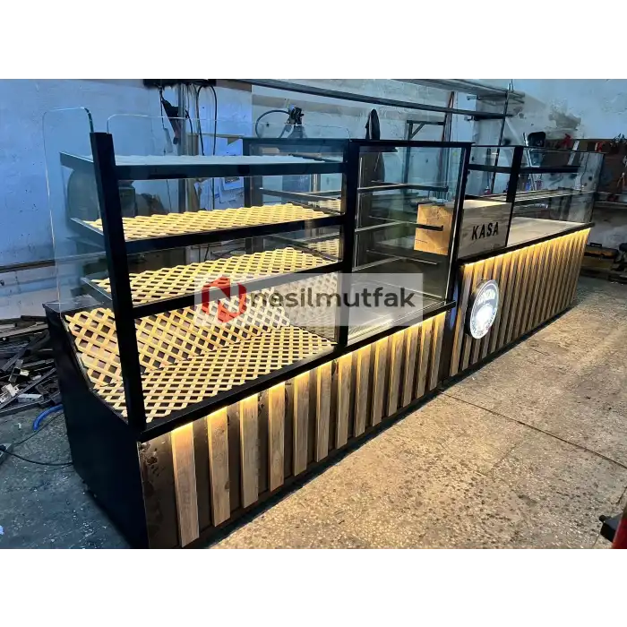 Börek Ekmeklik Tezgahı ve Pasta Tatlı Dolabı