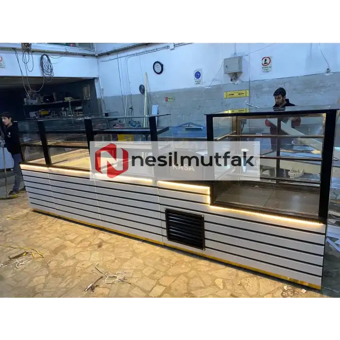 Böreklik Baklava Tezgahı ve Pasta Dolabı Beyaz Set Model