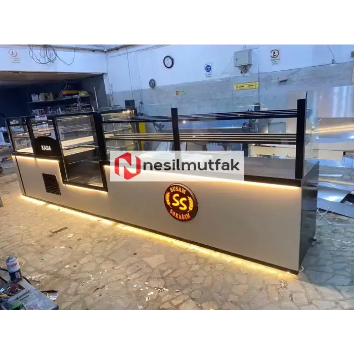Böreklik Baklava Tezgahı ve Pasta Dolabı Set Model