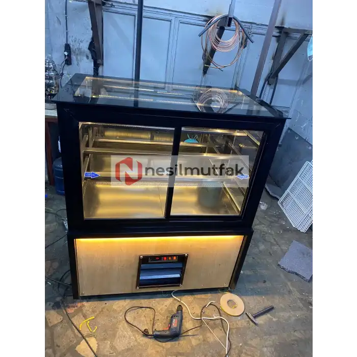 Pasta Dolabı Ahşap Dekorlu