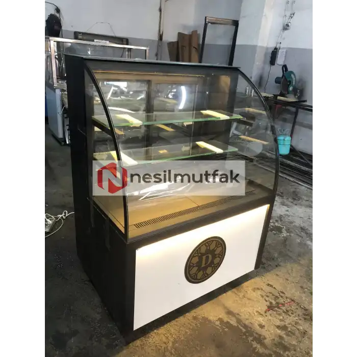 Pasta Dolabı Bombe Camlı Beyaz Model