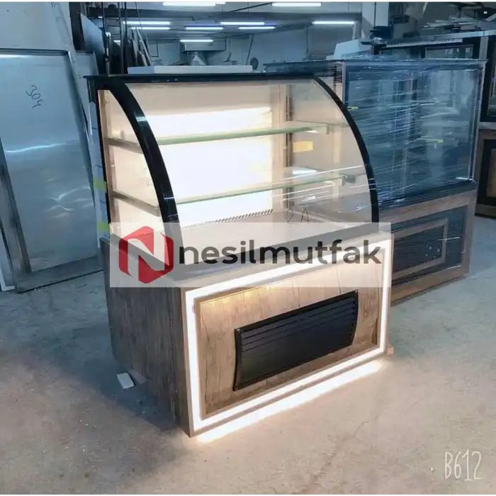 Pasta Dolabı Bombeli