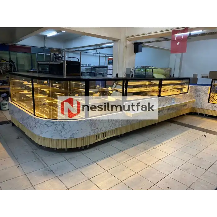 Böreklik Baklava ve Ekmeklik Tezgahı ve Pasta Dolabı Set