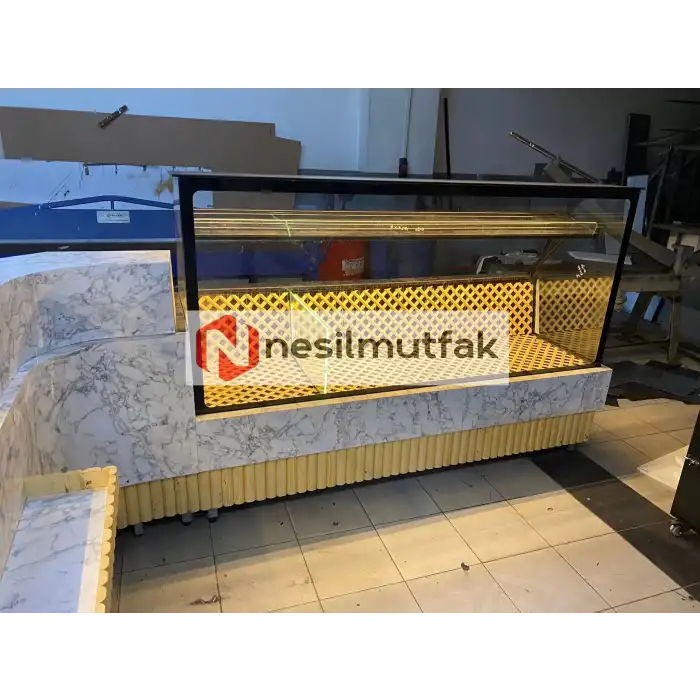 Böreklik Baklava ve Ekmeklik Tezgahı ve Pasta Dolabı Set