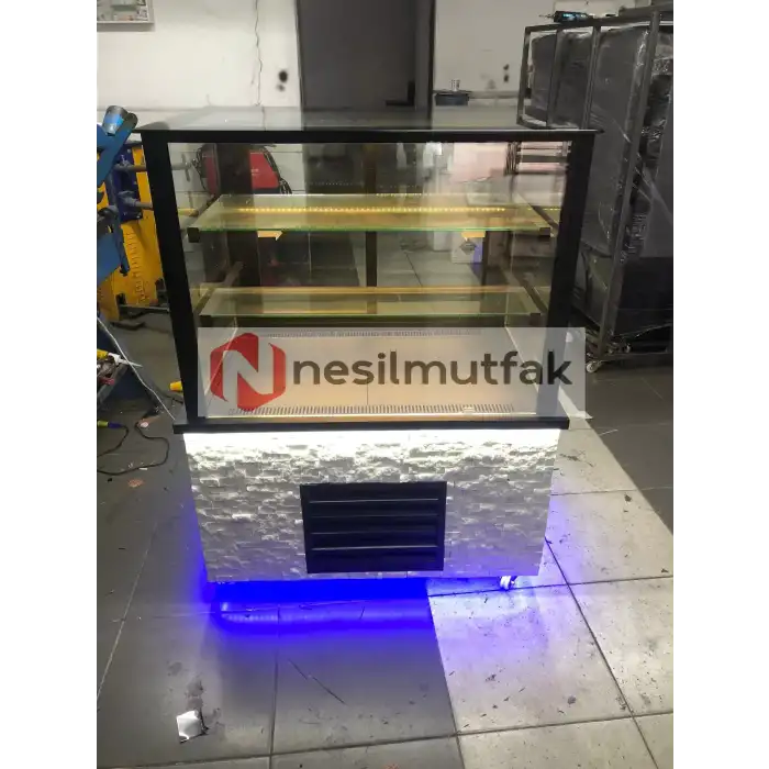 Pasta Dolabı Ön Taş Dekorlu