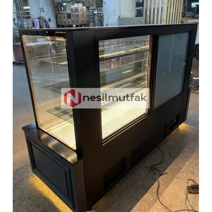 Pasta Tatlı Teşhir Dolabı