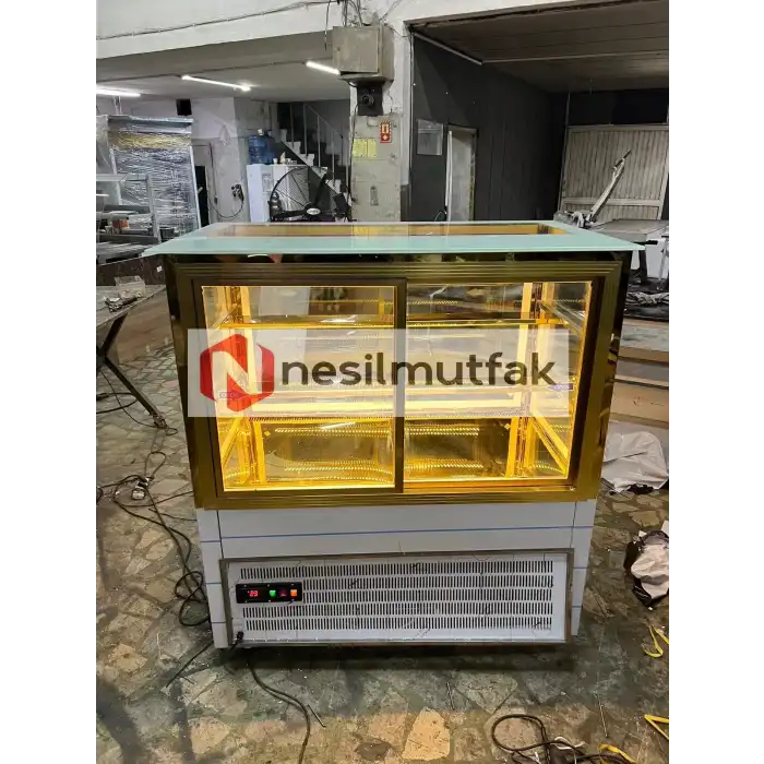 Pasta Tatlı Teşhir Dolabı Gold Model