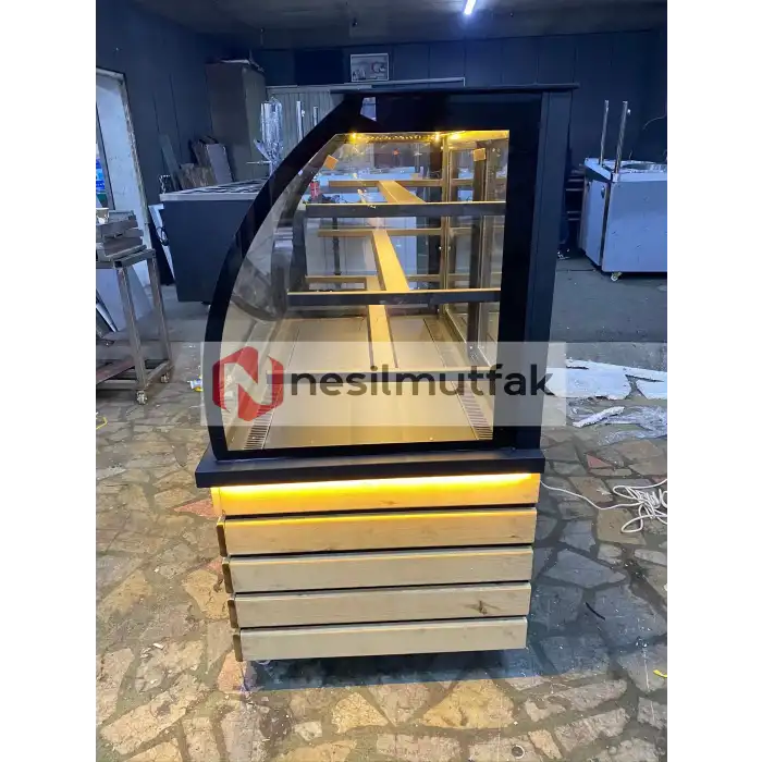 Pasta Teşhir Dolabı Ahşap Dekorlu