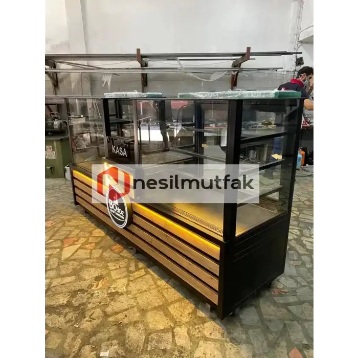 Pasta Teşhir Dolabı Ortası Kasalı