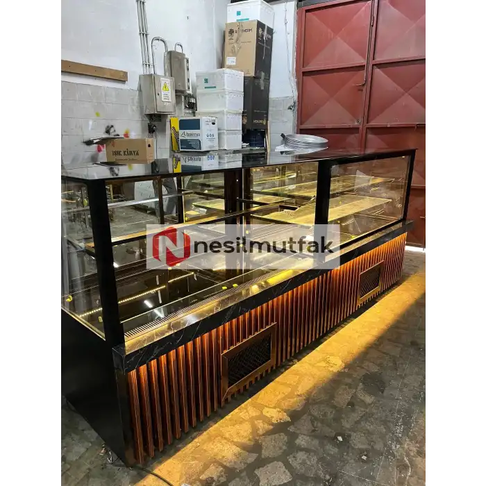 Starbucks Modeli Meşrubat Pasta Dolabı