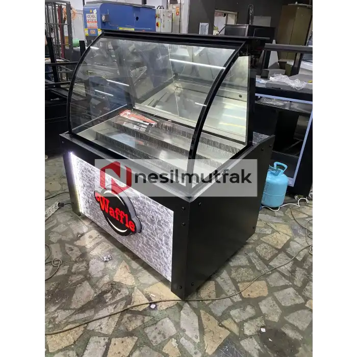 Waffle Dolabı Önü Taş Dekorlu