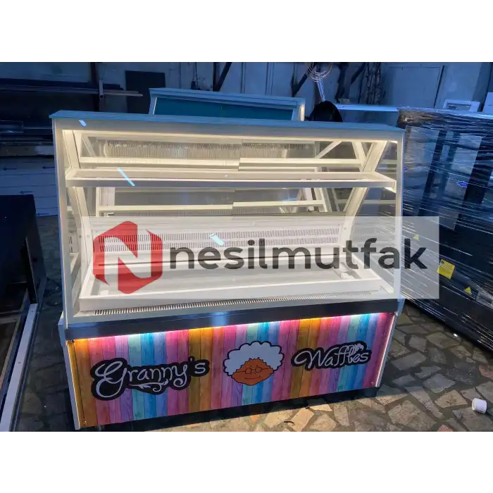 Waffle ve Kumpir Dolabı Yazı Dekorlu Model