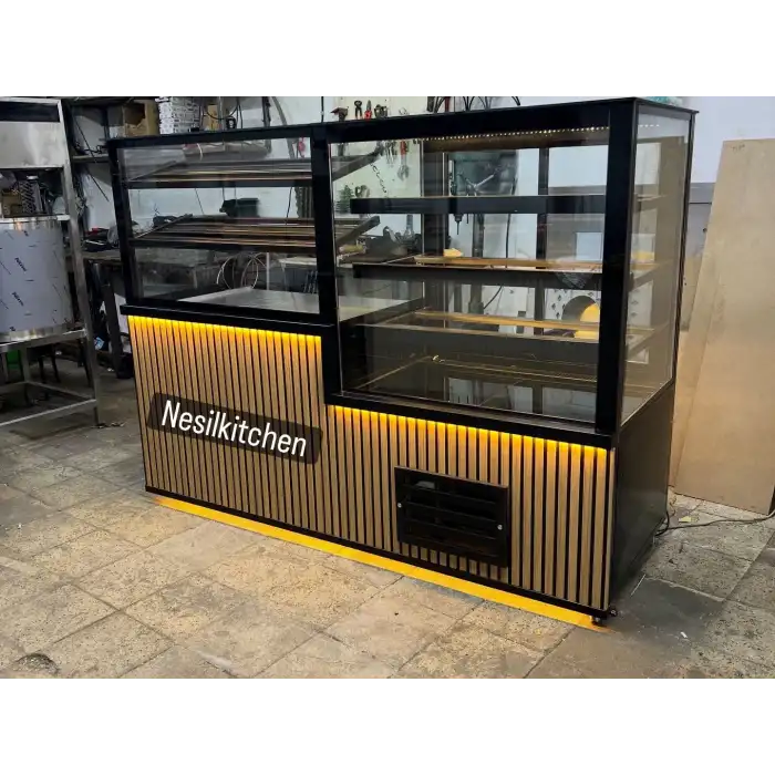 Pasta Dolabı ve Börek Tezgahı