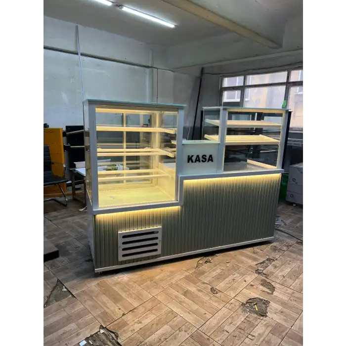 Poğaça Tezgahı ve Pasta Dolabı