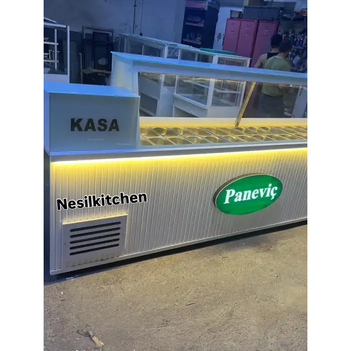 KAHVALTI DOLABI SALATBAR