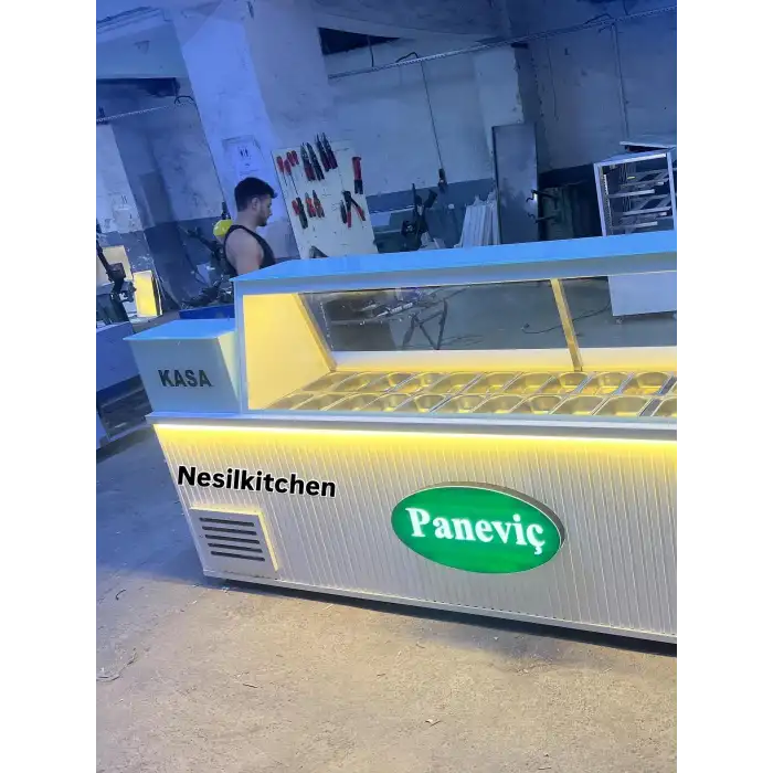 KAHVALTI DOLABI SALATBAR