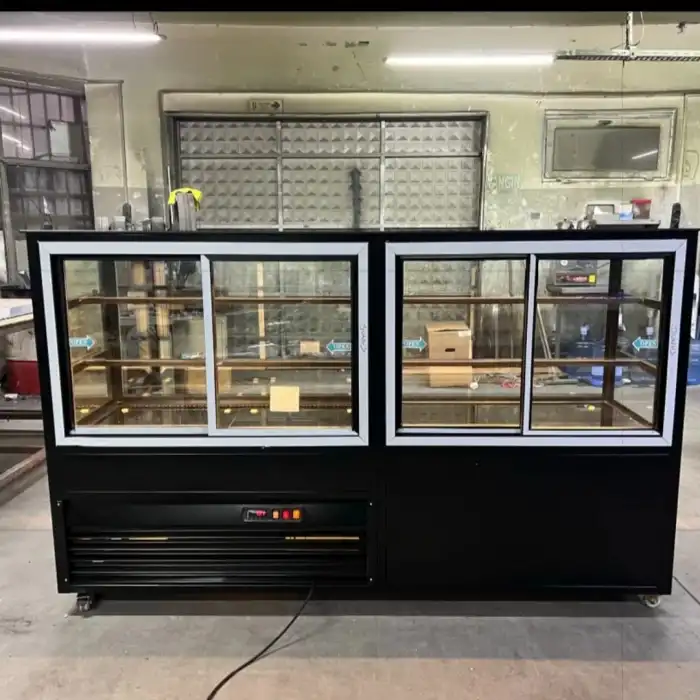 NESİLMUTFAK PASTA TATLI DOLABI