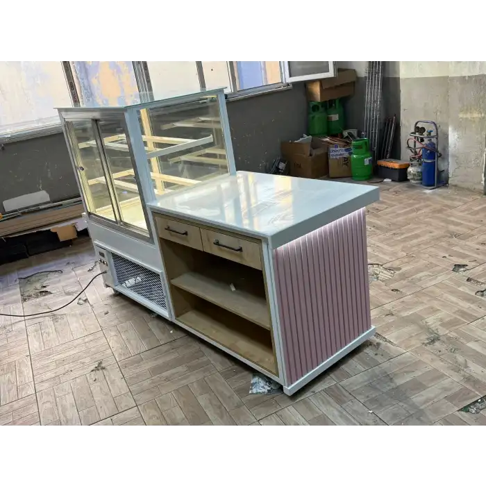 PASTA DOLABI VE BANKO