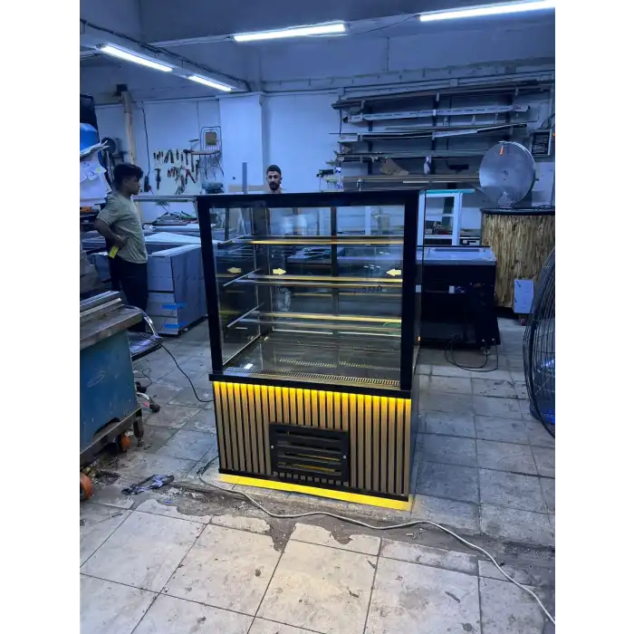 Pasta Tatlı Dolabı