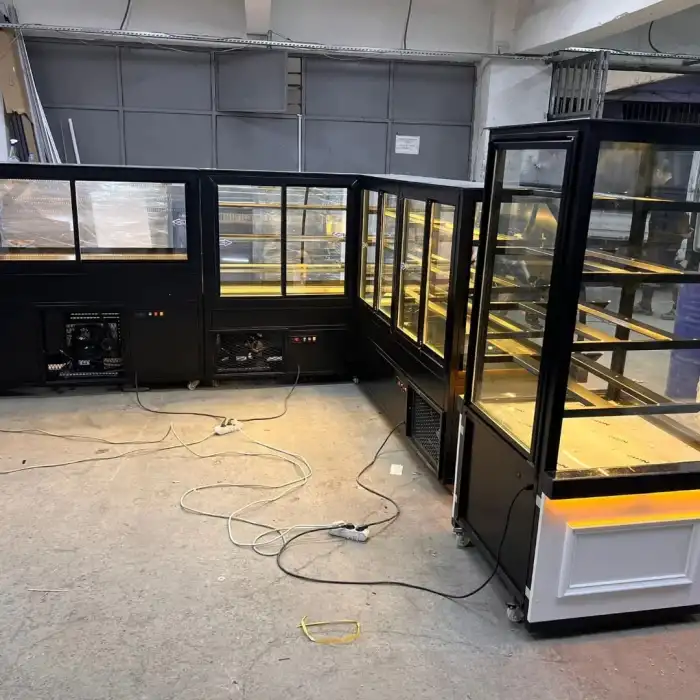 PASTA TATLI DOLABI VE MAYALI TEZGAH BAKLAVA TEZGAHI