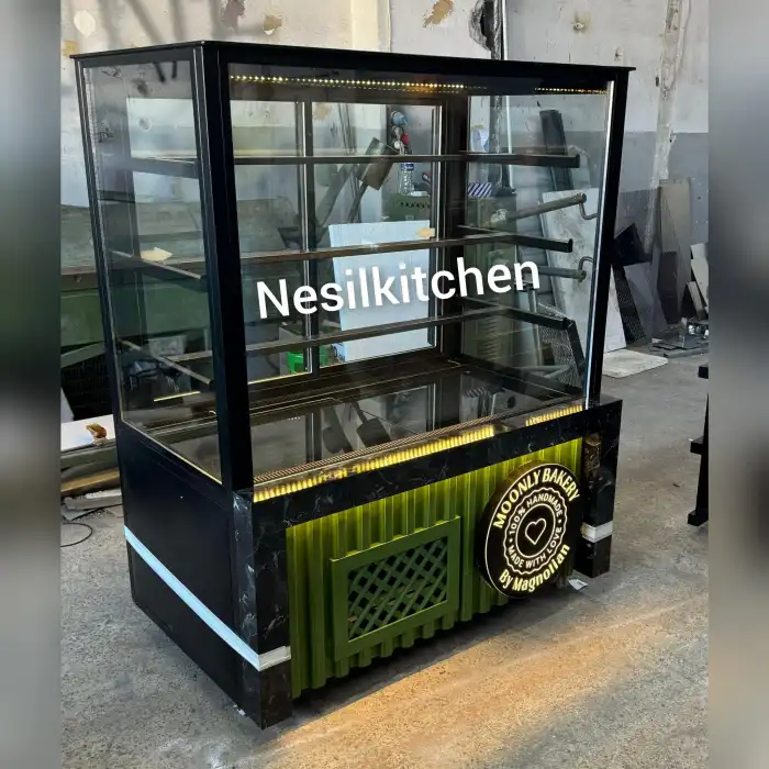 PASTA VE TATLI DOLABI